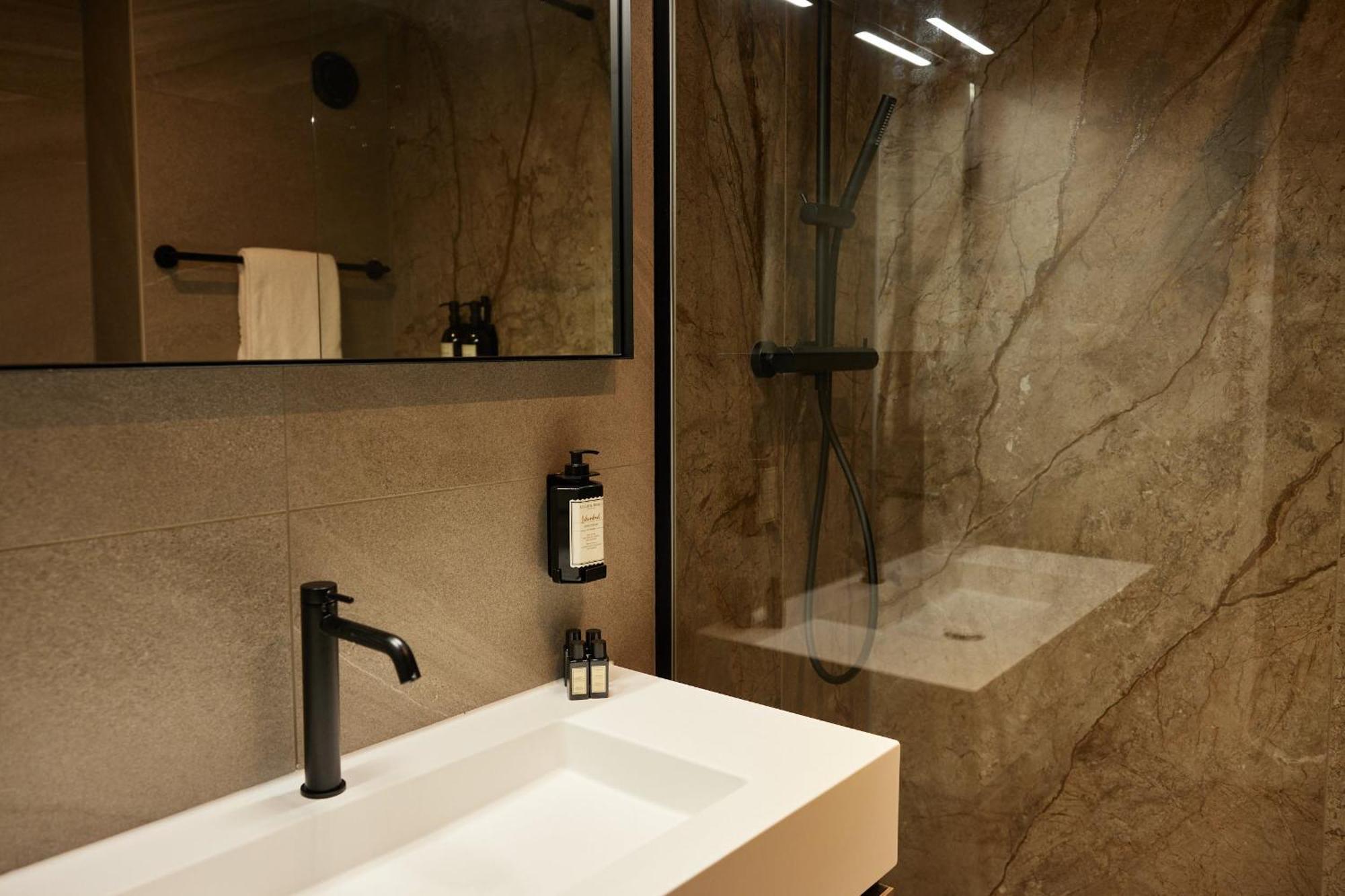 Thermen ニーヴェスハンス エクステリア 写真